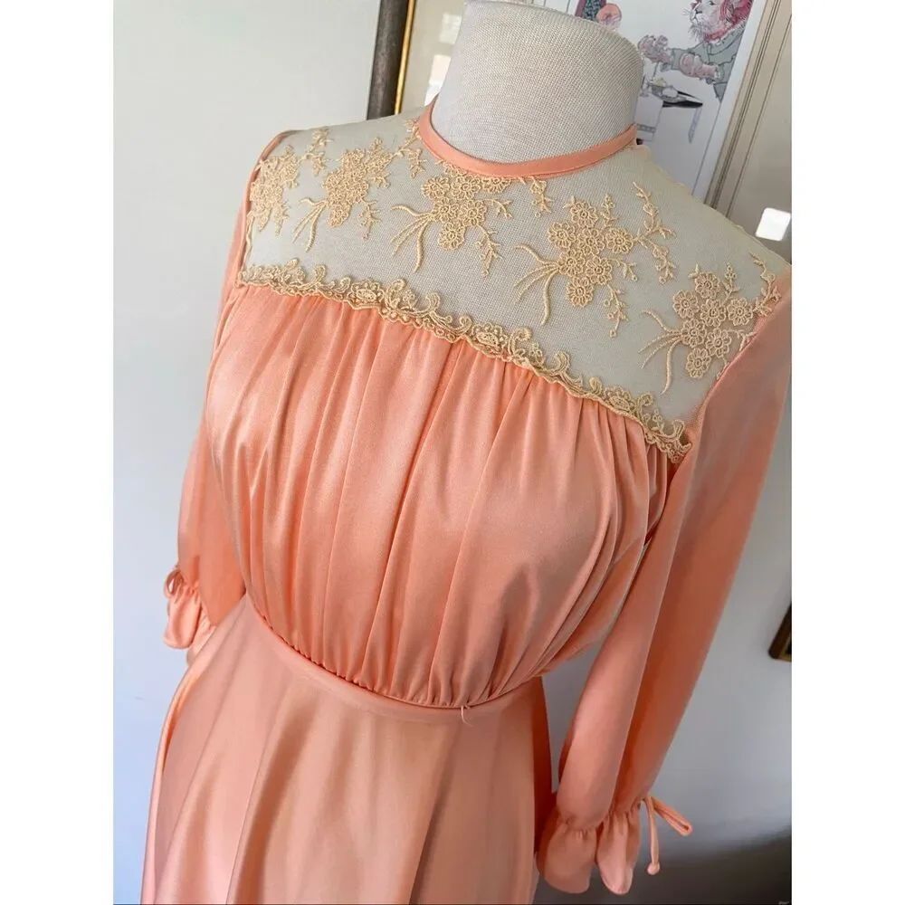 VTG 70s Peach Lace Yoke Maxi Dress Prairie Boho Romantic Formal USA